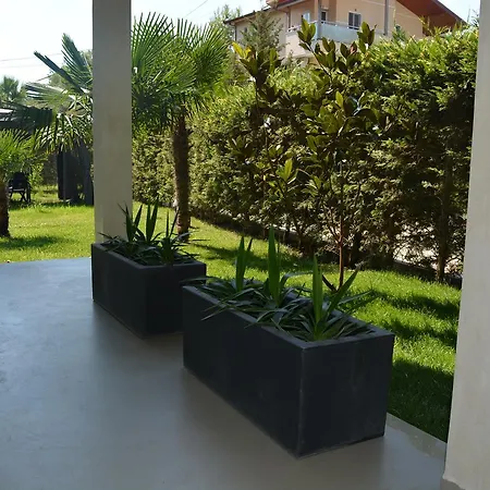 فيلة Splendida Con Giardino Sulla Spiaggia